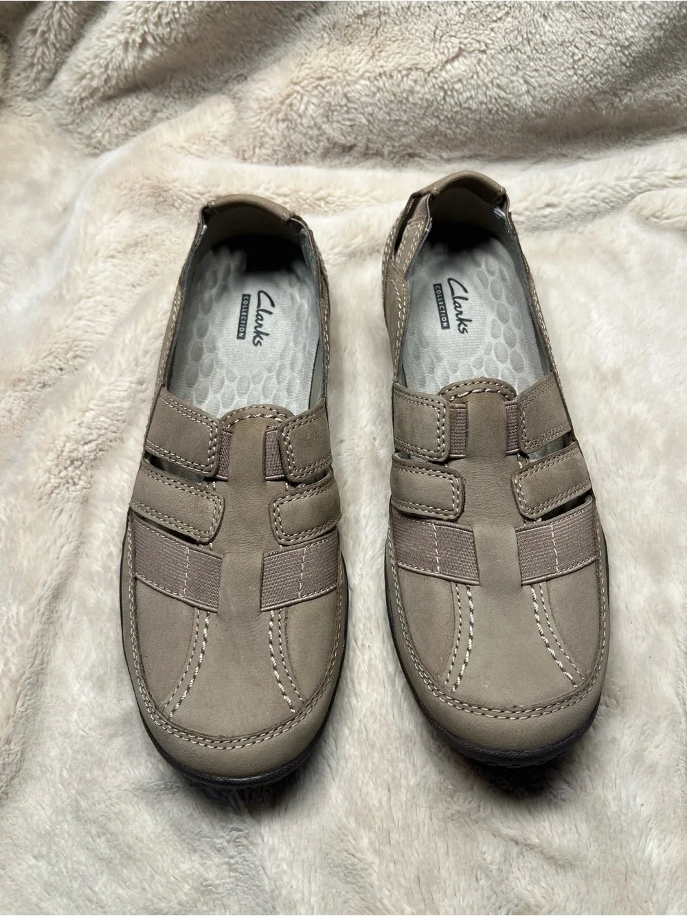 Clarks women's taupe gray Haley Stork slip-on comfort flat size 8.5
